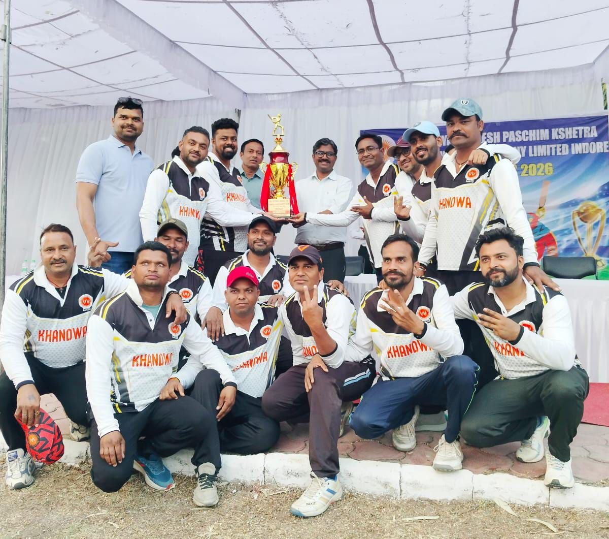 विशेष संवाददाता लोकेंद्र तिरोले 